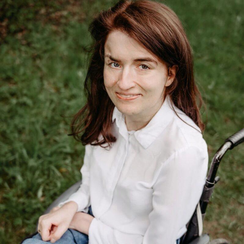 Foto von Teresa Lüftinger Virtuelle Assistenz für Inklusion